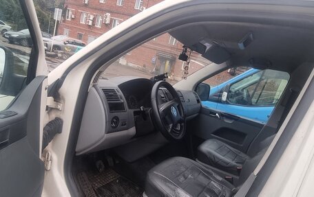 Volkswagen Transporter T5 рестайлинг, 2007 год, 980 000 рублей, 6 фотография