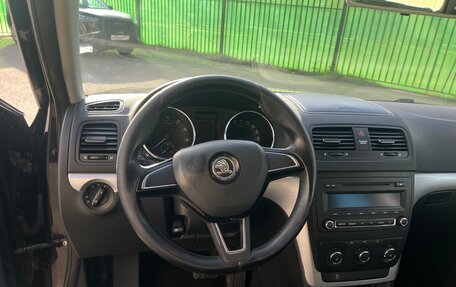 Skoda Yeti I рестайлинг, 2014 год, 945 000 рублей, 12 фотография