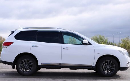 Nissan Pathfinder, 2015 год, 1 716 000 рублей, 4 фотография