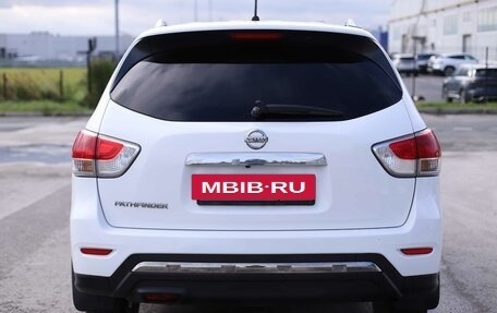 Nissan Pathfinder, 2015 год, 1 716 000 рублей, 6 фотография