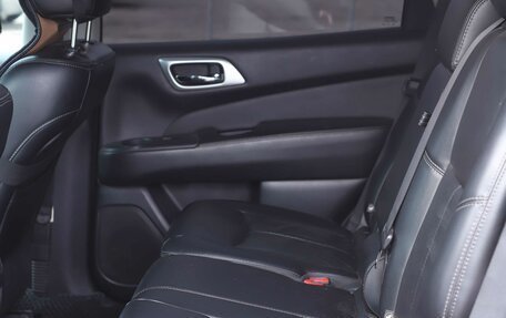 Nissan Pathfinder, 2015 год, 1 716 000 рублей, 17 фотография