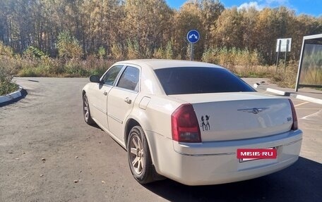 Chrysler 300C II, 2007 год, 499 000 рублей, 3 фотография