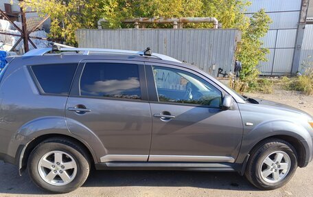 Mitsubishi Outlander III рестайлинг 3, 2008 год, 920 000 рублей, 5 фотография