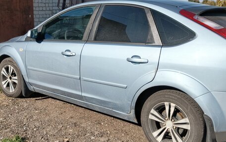 Ford Focus II рестайлинг, 2005 год, 375 000 рублей, 3 фотография