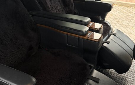 Toyota Alphard III, 2017 год, 3 650 000 рублей, 6 фотография