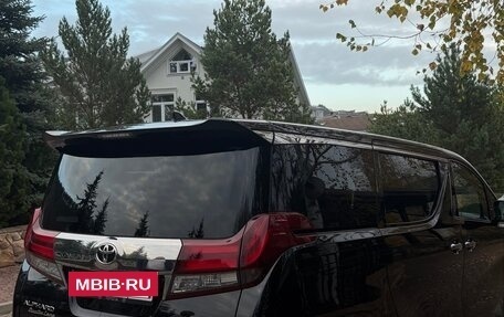 Toyota Alphard III, 2017 год, 3 650 000 рублей, 3 фотография