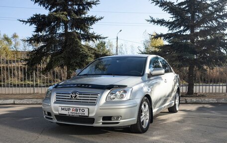 Toyota Avensis III рестайлинг, 2004 год, 700 000 рублей, 3 фотография