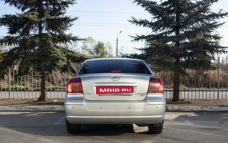 Toyota Avensis III рестайлинг, 2004 год, 700 000 рублей, 6 фотография