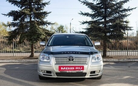 Toyota Avensis III рестайлинг, 2004 год, 700 000 рублей, 5 фотография
