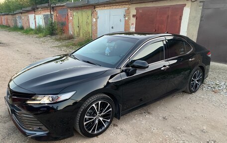 Toyota Camry, 2019 год, 3 480 000 рублей, 2 фотография