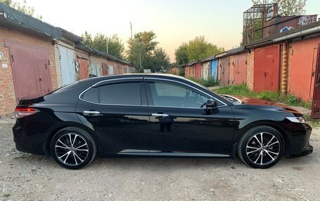 Toyota Camry, 2019 год, 3 480 000 рублей, 5 фотография