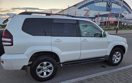 Toyota Land Cruiser Prado 120 рестайлинг, 2002 год, 2 250 000 рублей, 7 фотография