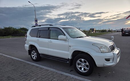 Toyota Land Cruiser Prado 120 рестайлинг, 2002 год, 2 250 000 рублей, 6 фотография