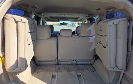Toyota Land Cruiser Prado 120 рестайлинг, 2002 год, 2 250 000 рублей, 24 фотография