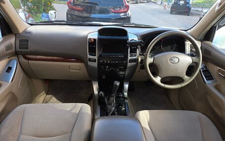Toyota Land Cruiser Prado 120 рестайлинг, 2002 год, 2 250 000 рублей, 20 фотография