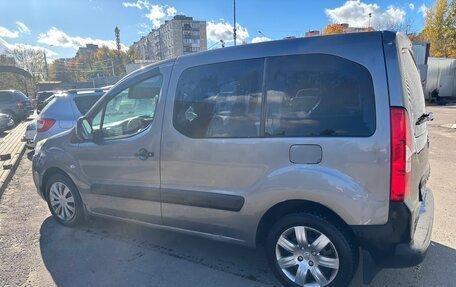 Peugeot Partner II рестайлинг 2, 2011 год, 690 000 рублей, 5 фотография