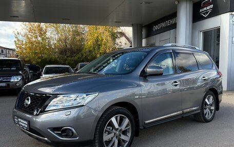 Nissan Pathfinder, 2014 год, 1 850 000 рублей, 3 фотография