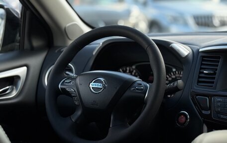 Nissan Pathfinder, 2014 год, 1 850 000 рублей, 31 фотография