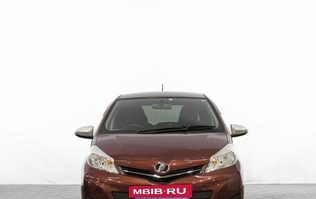 Toyota Vitz, 2012 год, 949 000 рублей, 2 фотография
