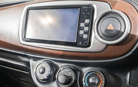 Toyota Vitz, 2012 год, 949 000 рублей, 17 фотография