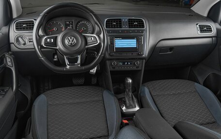 Volkswagen Polo VI (EU Market), 2020 год, 999 000 рублей, 7 фотография