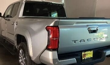 Toyota Tacoma, 2024 год, 7 148 441 рублей, 2 фотография