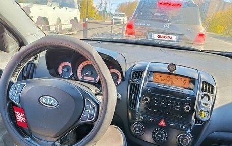 KIA cee'd I рестайлинг, 2008 год, 299 999 рублей, 9 фотография