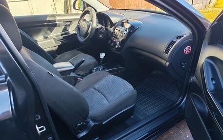 KIA cee'd I рестайлинг, 2008 год, 299 999 рублей, 21 фотография