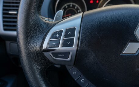 Mitsubishi Outlander III рестайлинг 3, 2011 год, 1 199 000 рублей, 13 фотография