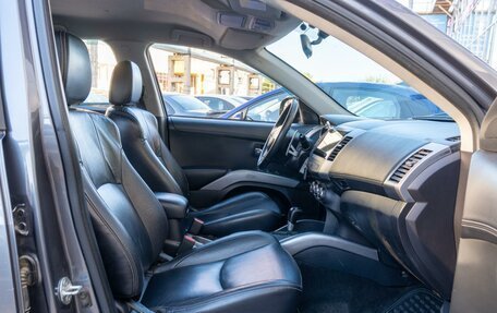 Mitsubishi Outlander III рестайлинг 3, 2011 год, 1 199 000 рублей, 8 фотография