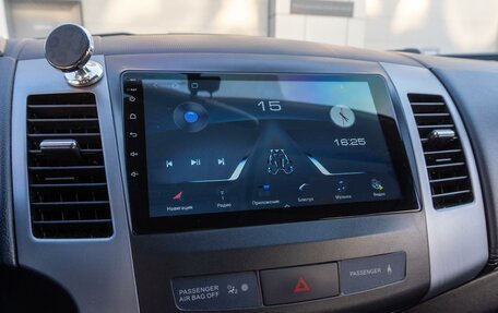 Mitsubishi Outlander III рестайлинг 3, 2011 год, 1 199 000 рублей, 16 фотография