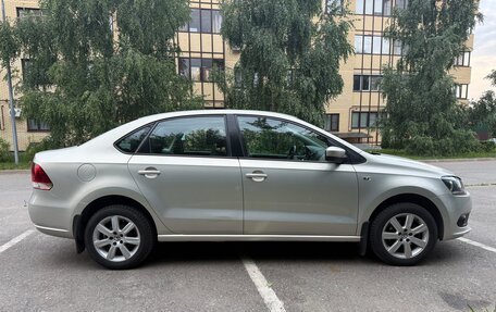 Volkswagen Polo VI (EU Market), 2012 год, 850 000 рублей, 4 фотография