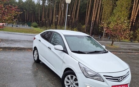 Hyundai Solaris II рестайлинг, 2015 год, 840 000 рублей, 7 фотография
