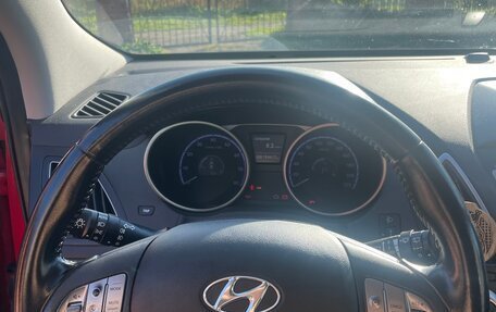 Hyundai ix35 I рестайлинг, 2013 год, 1 170 000 рублей, 12 фотография