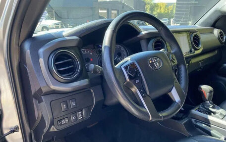 Toyota Tacoma III, 2023 год, 8 996 996 рублей, 6 фотография