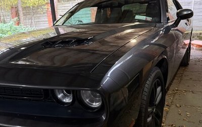 Dodge Challenger III рестайлинг 2, 2018 год, 4 000 000 рублей, 1 фотография