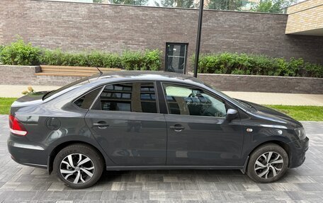 Volkswagen Polo VI (EU Market), 2015 год, 780 000 рублей, 4 фотография