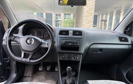 Volkswagen Polo VI (EU Market), 2015 год, 780 000 рублей, 9 фотография