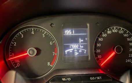 Volkswagen Polo VI (EU Market), 2015 год, 780 000 рублей, 10 фотография