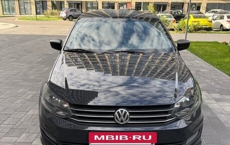 Volkswagen Polo VI (EU Market), 2015 год, 780 000 рублей, 3 фотография
