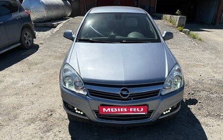 Opel Astra H, 2010 год, 570 000 рублей, 1 фотография
