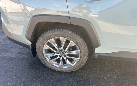 Toyota RAV4, 2019 год, 3 500 000 рублей, 12 фотография