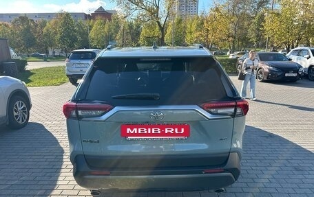 Toyota RAV4, 2019 год, 3 500 000 рублей, 4 фотография
