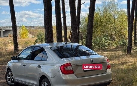 Skoda Rapid I, 2014 год, 360 000 рублей, 5 фотография