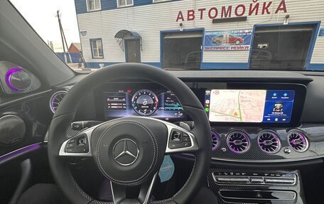 Mercedes-Benz E-Класс, 2017 год, 2 150 000 рублей, 5 фотография