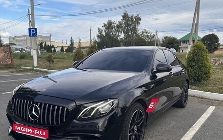 Mercedes-Benz E-Класс, 2017 год, 2 150 000 рублей, 2 фотография