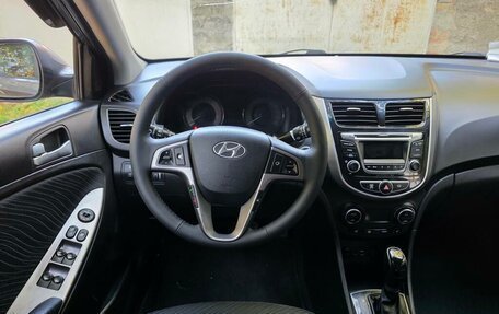 Hyundai Solaris II рестайлинг, 2014 год, 1 089 000 рублей, 20 фотография