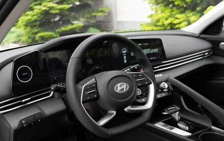 Hyundai Elantra, 2026 год, 2 004 000 рублей, 8 фотография