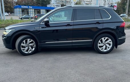 Volkswagen Tiguan II, 2021 год, 2 500 000 рублей, 5 фотография