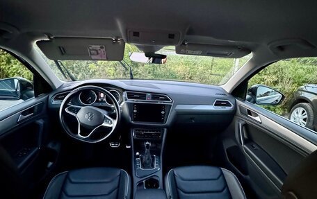 Volkswagen Tiguan II, 2021 год, 2 500 000 рублей, 9 фотография
